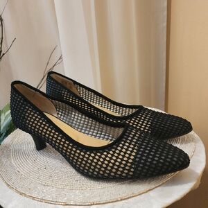 NWT. Brunate  made In italy Elegant Black Suede And   Mesh Heels Siz 42 Us.10